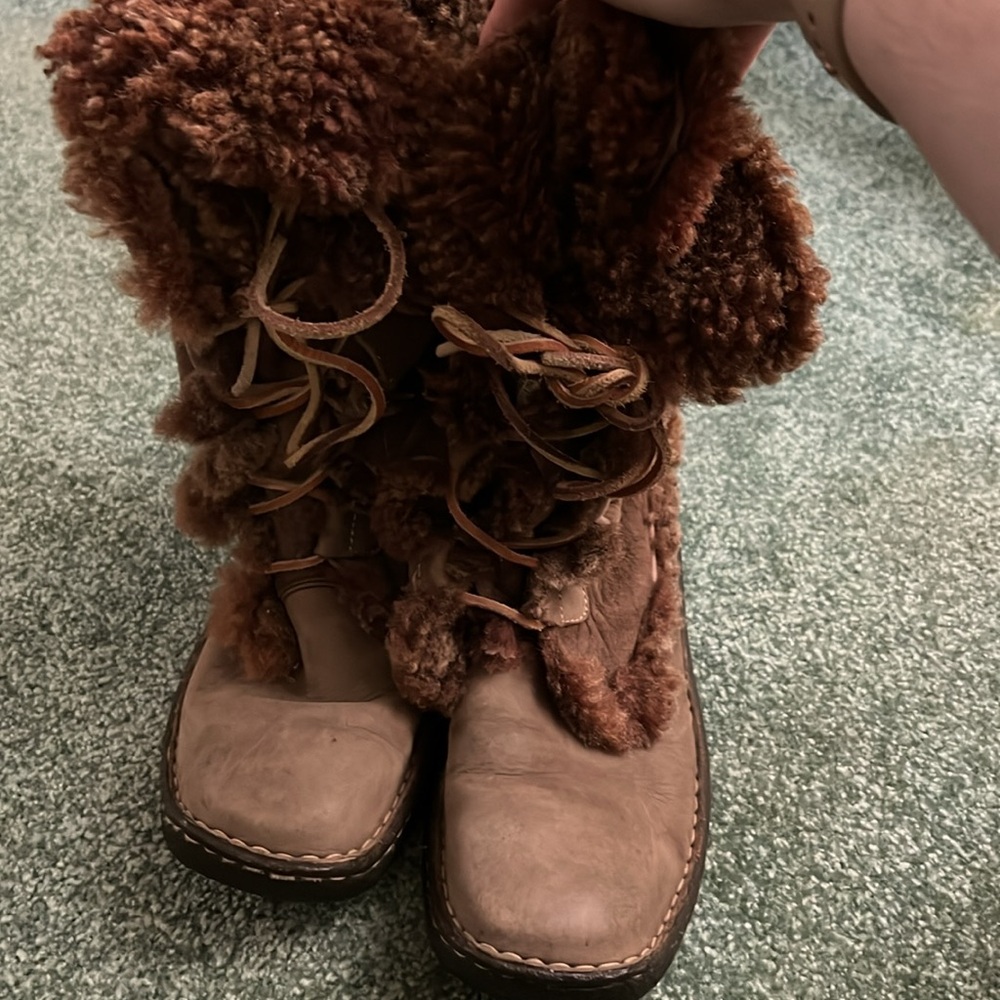 EUC Vintage Born Leather and Shearling Women’s Boots size 9/40.5